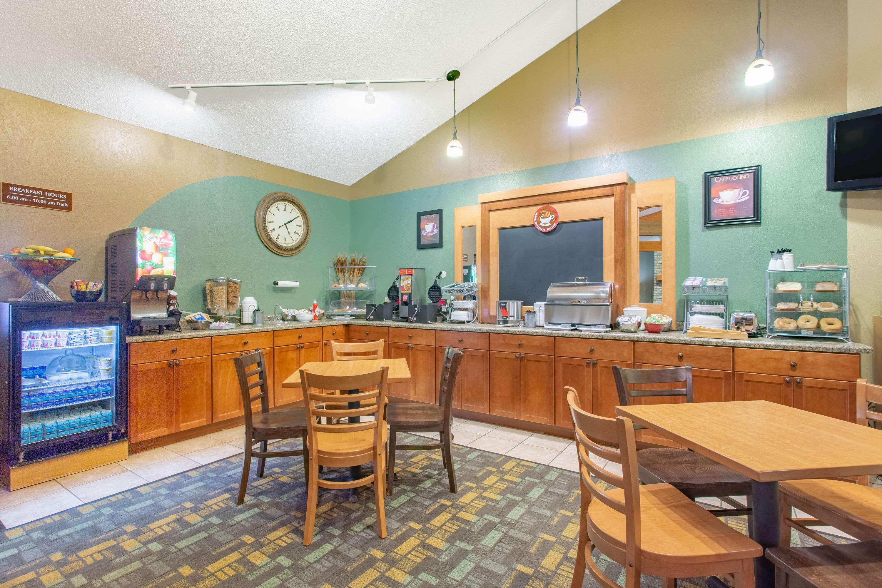 อเมริกอินน์ บาย วินด์แฮม ไรน์แลนเดอร์ Rhinelander ภายนอก รูปภาพ